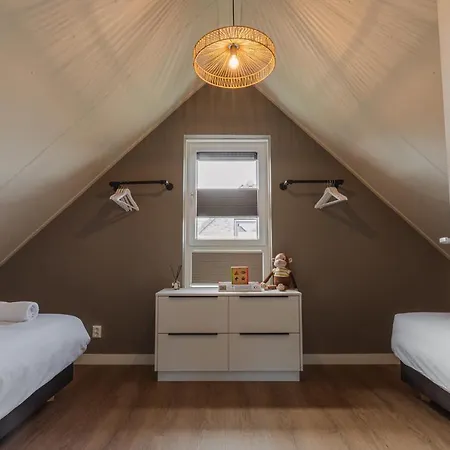 Modern By Droomvilla