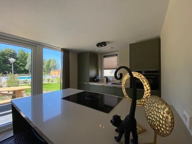 Дом отдыха Modern By Droomvilla Синт-Мартен